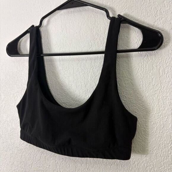 Vuori Black Scoop Neck Sports Bra Size Small - Picture 3 of 8
